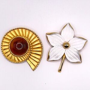 Vintage Gold Tone Pin Brooch Lot of 2